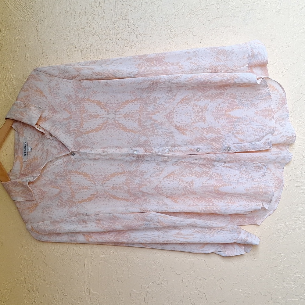 Rose + Olive blouse size S in blush